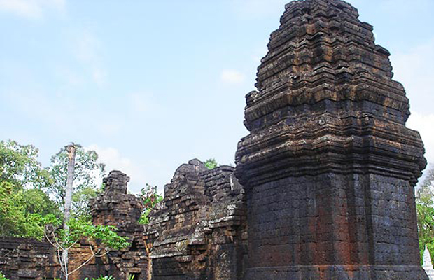 Prasat Kuhak Nokor 1